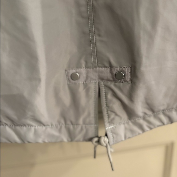 GAP Women's Parka with Faux Fur Collar - Picture 11 of 11